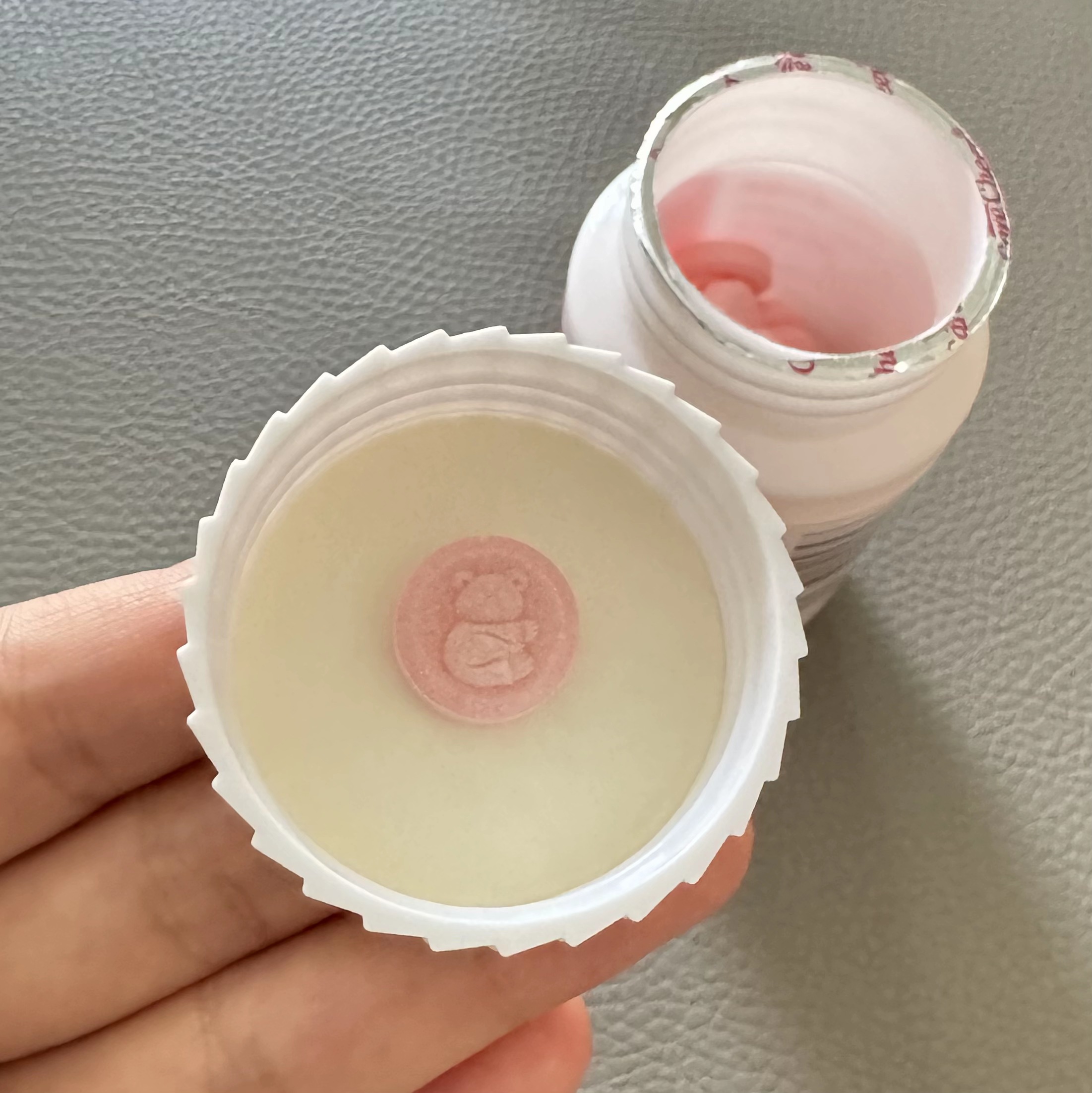 开始睡前补钙并发现粉色熊熊钙片